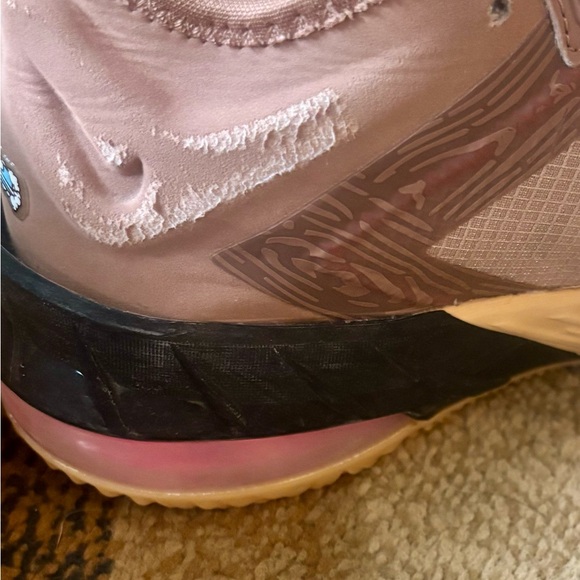 tune squad lebron 18 Kids Shoes - Blue and Gray - Picture 3 of 6